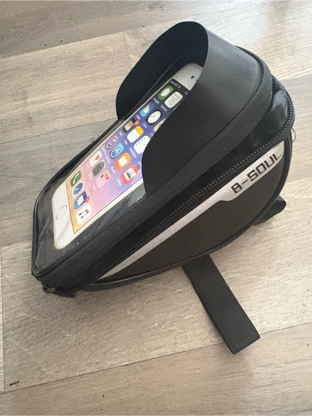 BSole Black Universal Touchscreen Phone Pouch Case